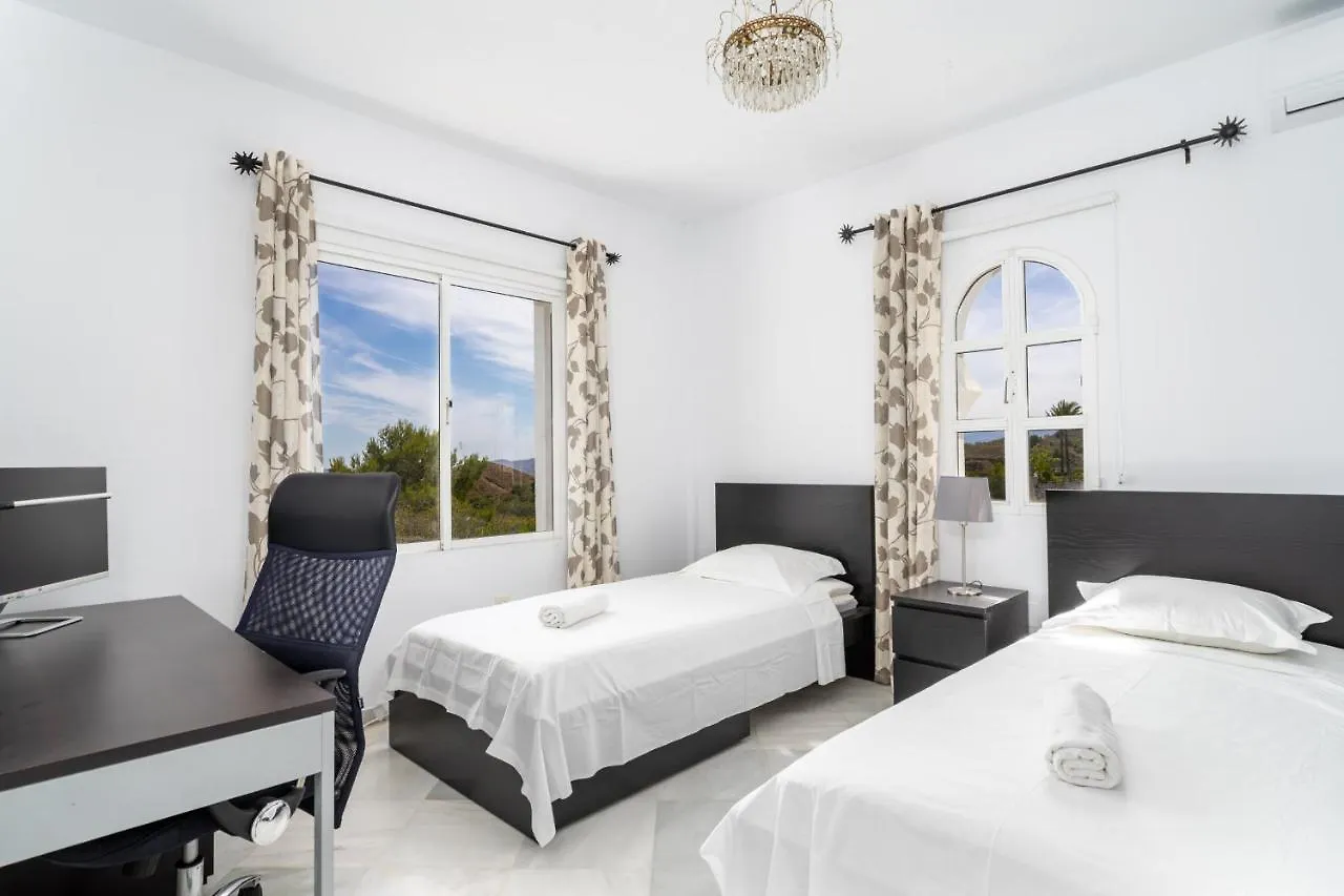 Villa Sabah By Costarentals - Ref 119 Mijas